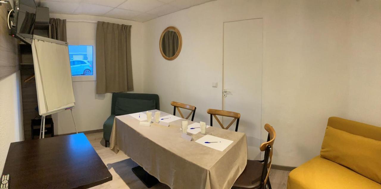 Contact Hotel Marseille Aubagne La Penne-sur-Huveaune Екстер'єр фото